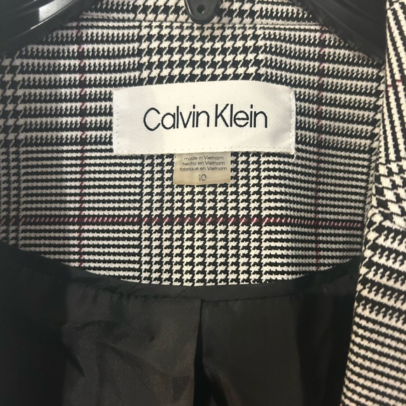 Calvin Klein Size 10 black white magenta Long suit Jacket NWT - Picture 3 of 8